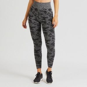 AYBL black camo seamless leggings